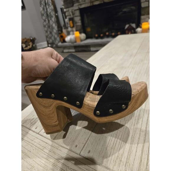 Kork-Ease Darra Women's Black Platform Sandal Size 7 Casual - Picture 3 of 10